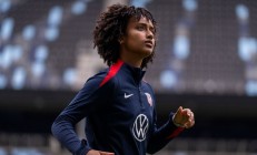 开云APP:消息来源：USWNT的Lily Yohannes即将从阿贾克斯转会到里昂